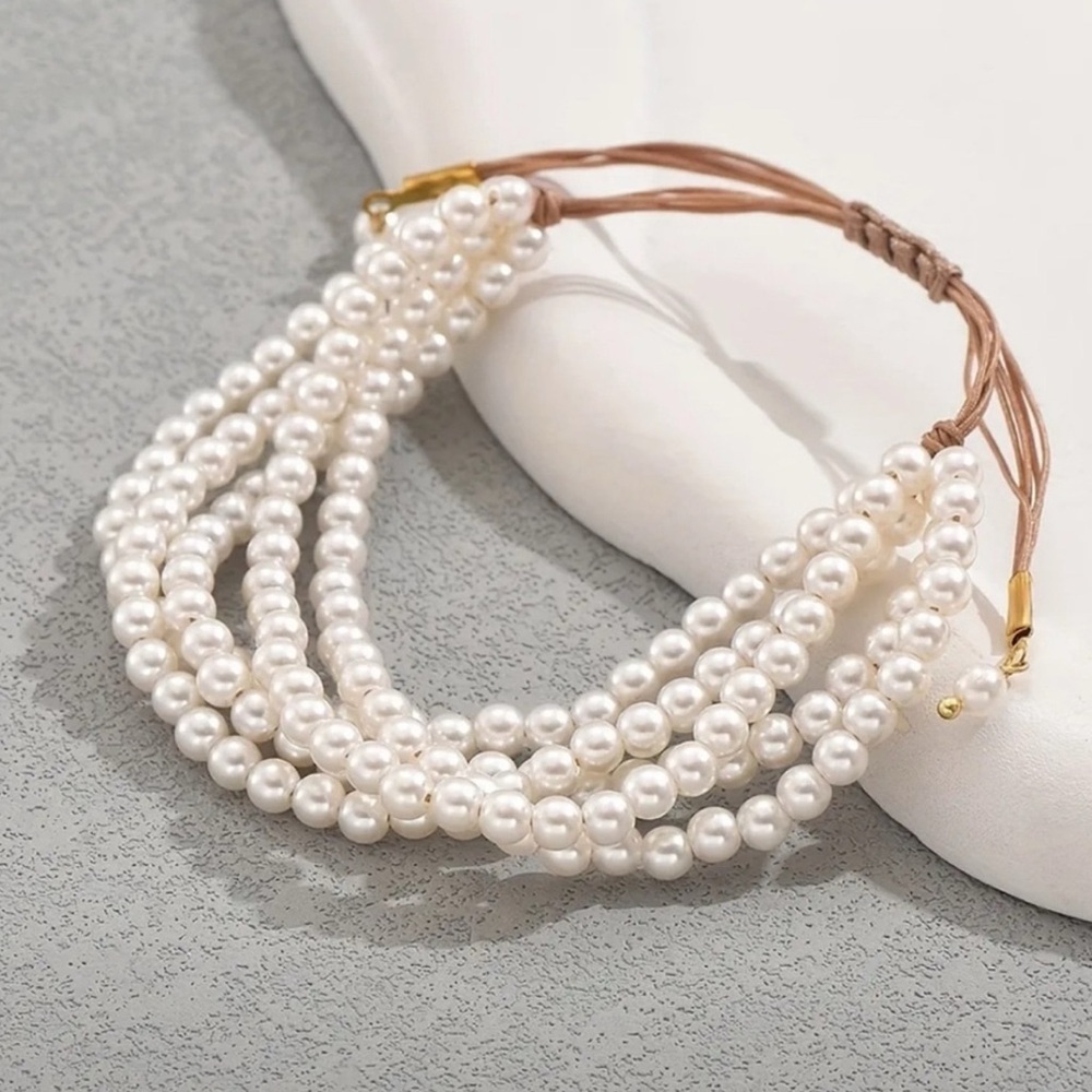 Elegant Pearl Bracelet with Tan bracelet